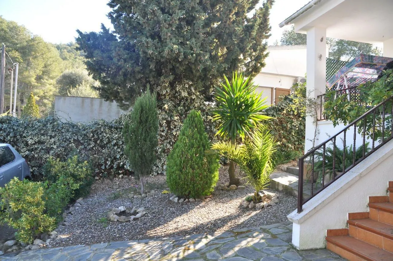 Villa 60 Carrer Tomas Breton Calafell